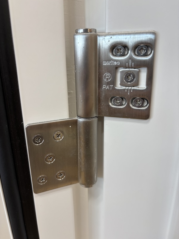 玄関ドア用　ラチェットヒンジⅡ　右吊用