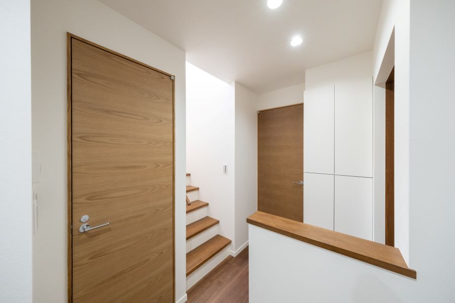 C-FLUSH　オーク　700　枠（在来用）