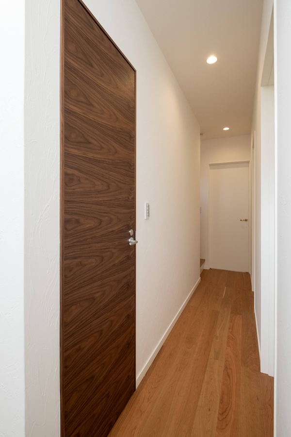 C-FLUSH　ウォルナット　600　枠（在来用）