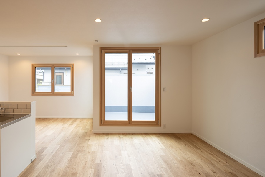 MADOBA　ドレーキップ　両開き掃出窓