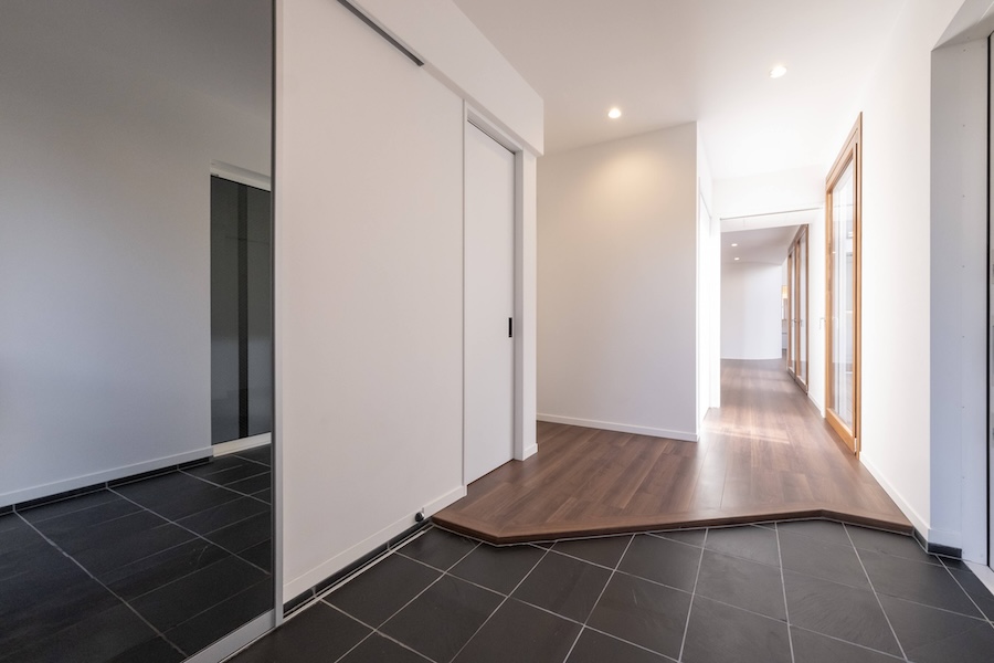 modena　ピュアブラックダブル