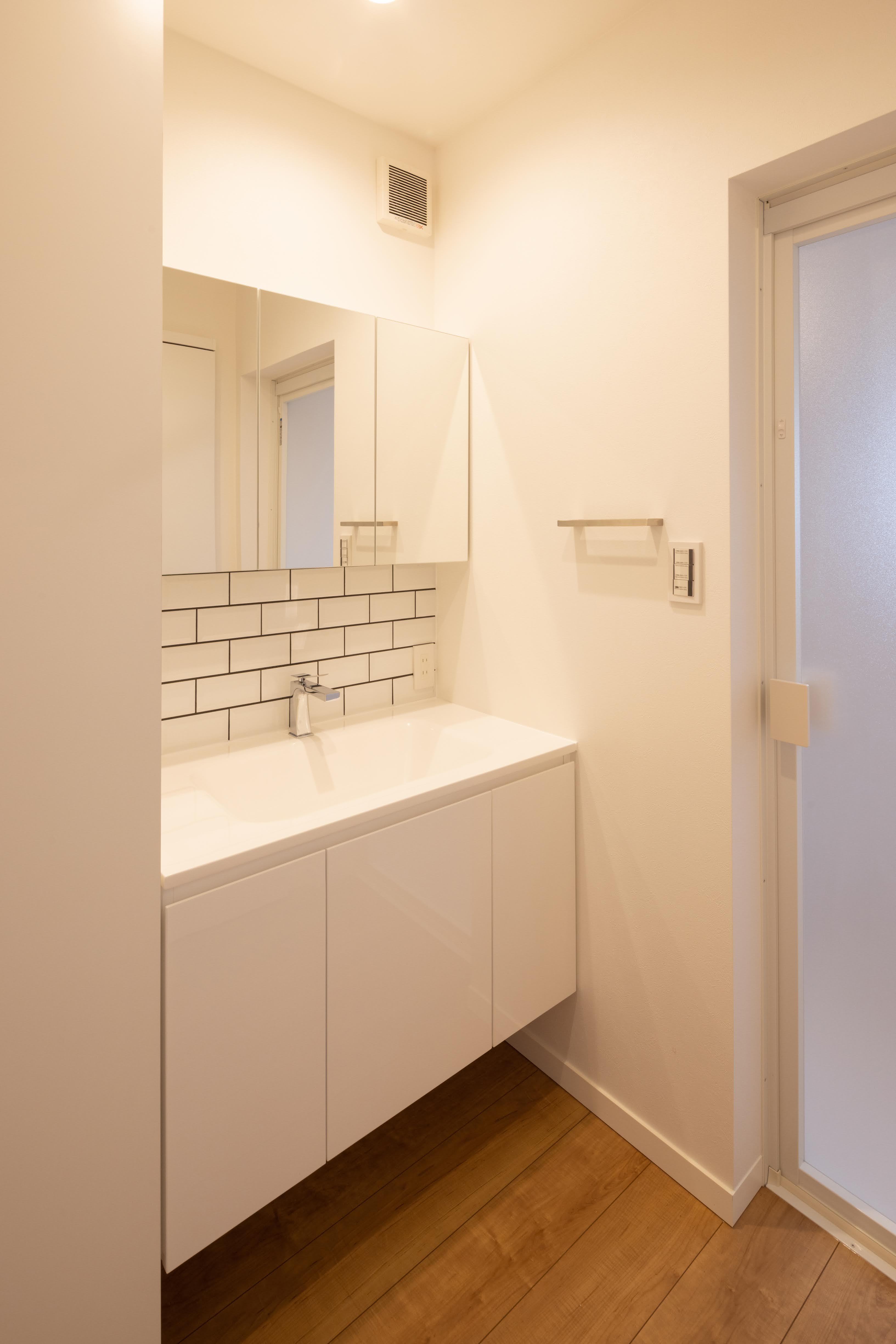 GT洗面台　900　マヨリカボウル